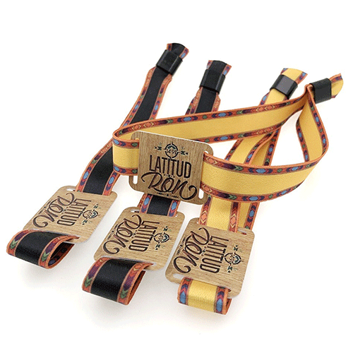 TBRFFB102 RFID Fabric Wristband with Wooden/PVC Tag